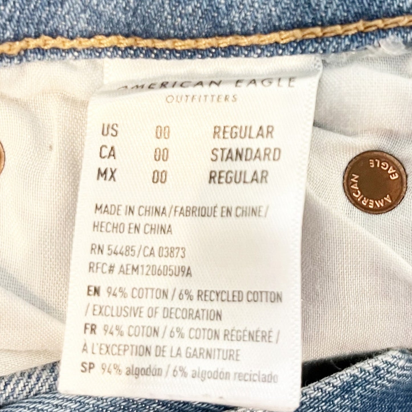 American Eagle Classic Cotton Denim Relaxed Tapered Baggy Jeans Powder Blue 00