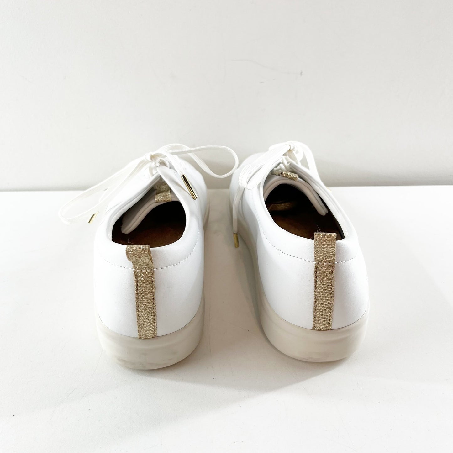 Vionic Paisley Lace Up Casual Leather Low Top Sneakers White 9.5