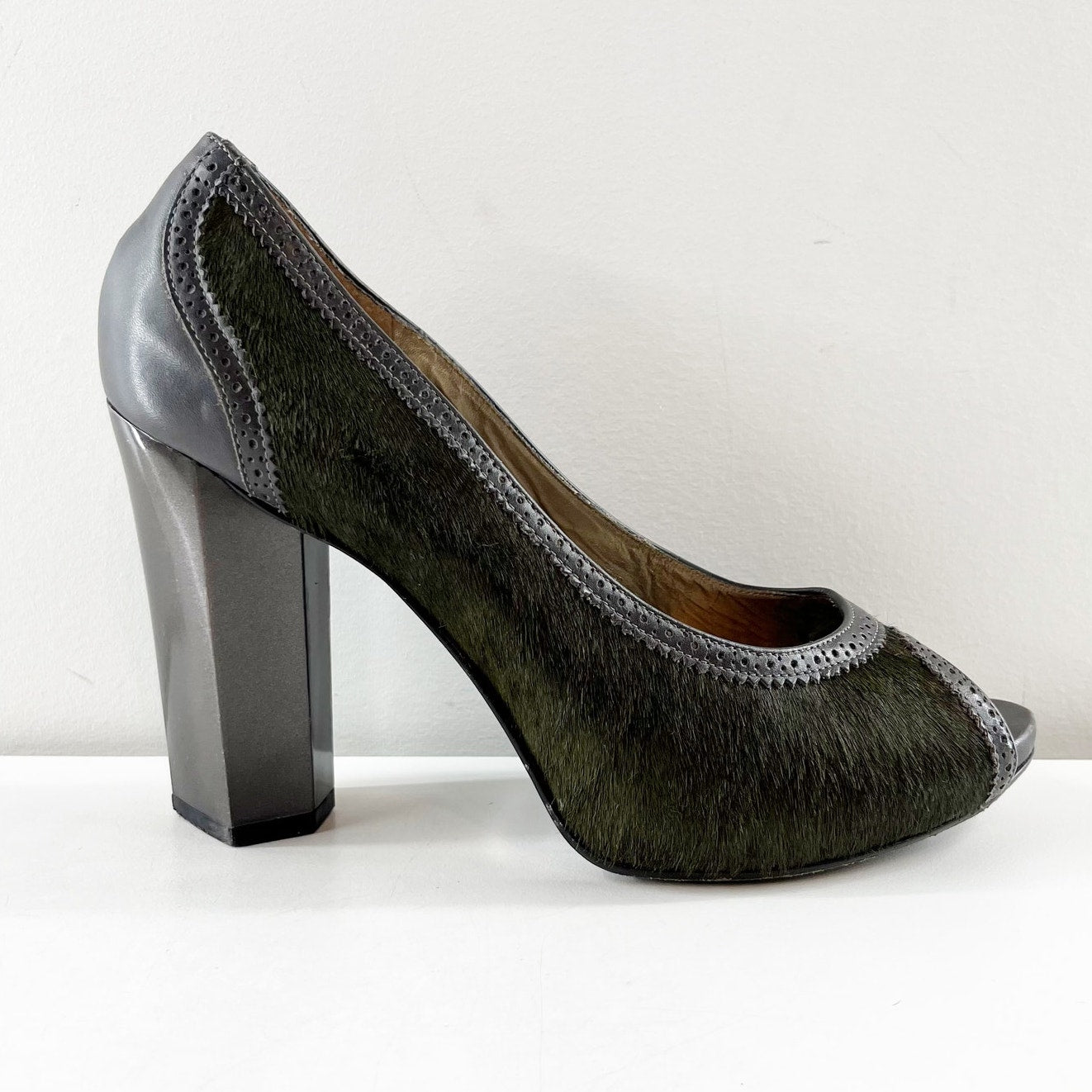 Diane Von Furstenberg Pony Calf Hair Leather Peep Toe Pumps Heels Green 7.5