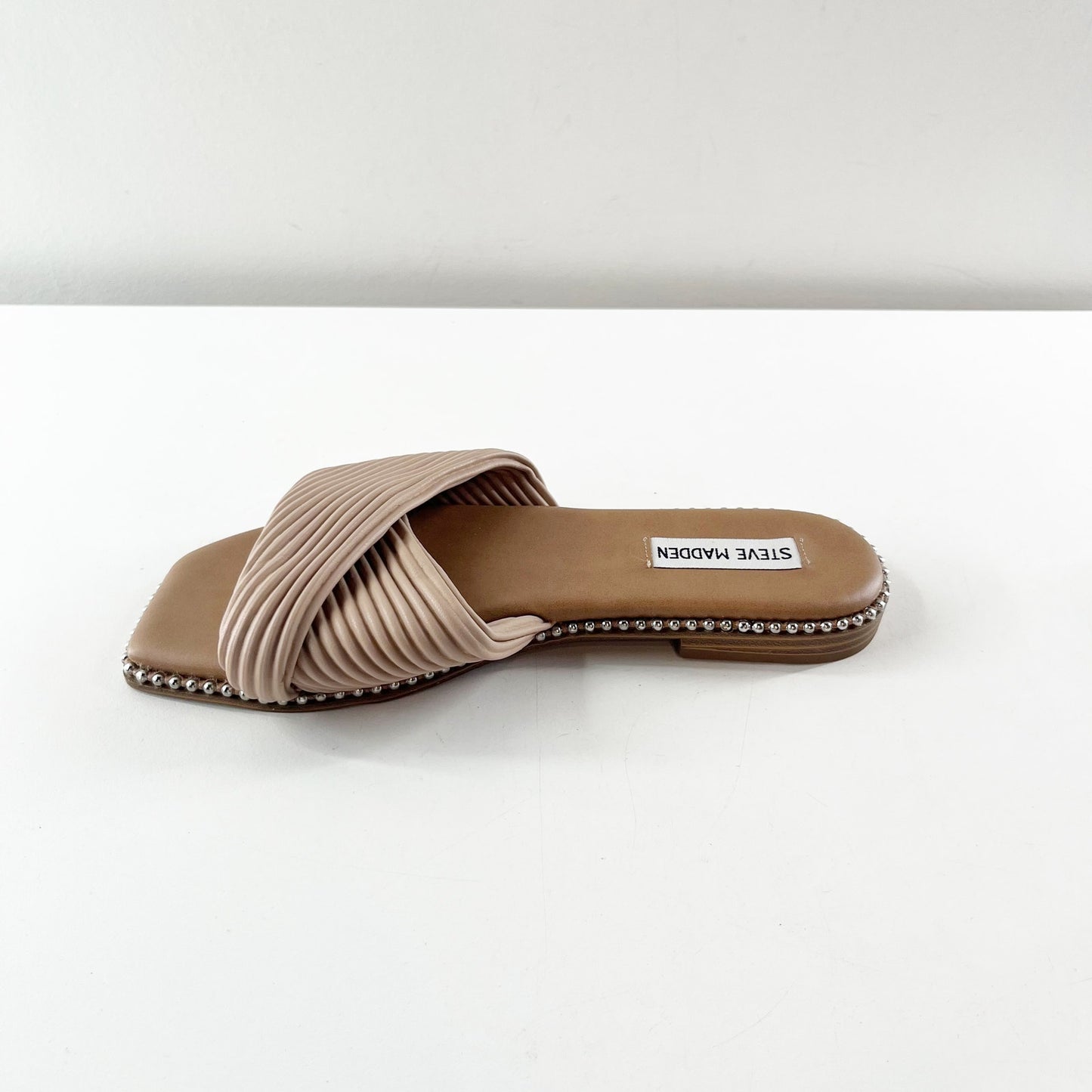 Steve Madden Ravina Beaded Slip On Cross Strap Slide Sandals Tan 7.5