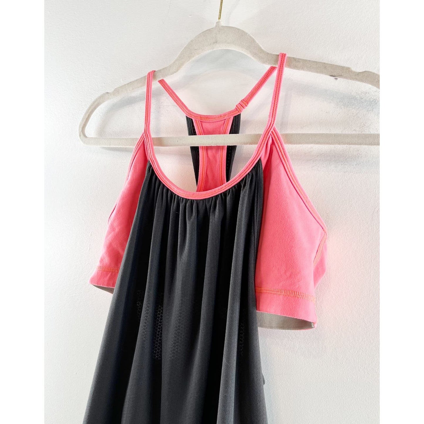 Lululemon 2 in 1 Bra No Limit Tank Top Coal Gray Flash Pink 6