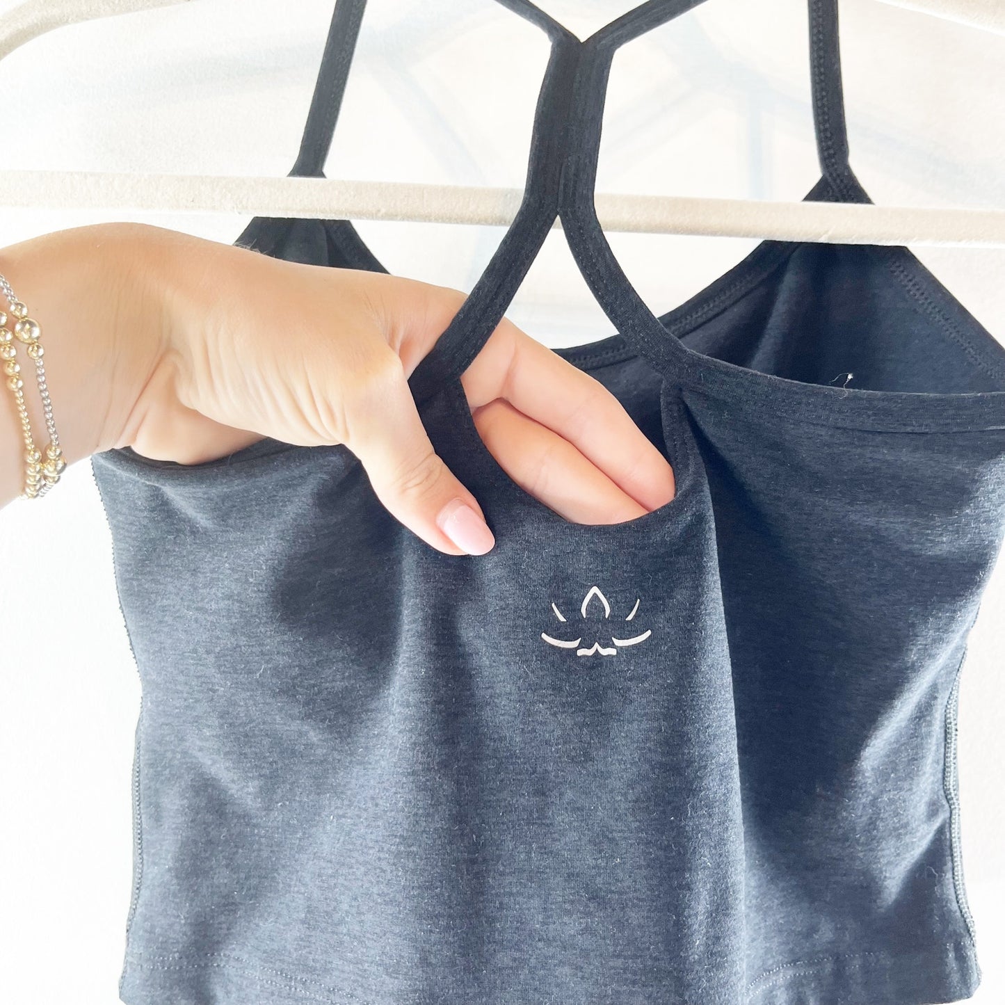 Beyond Yoga Slim Racerback Spacedye Cropped Tank Top Black Small