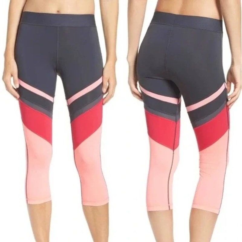 Zella Chevron Colorblock Capri Workout Cropped Tight Leggings Gray Pink XS