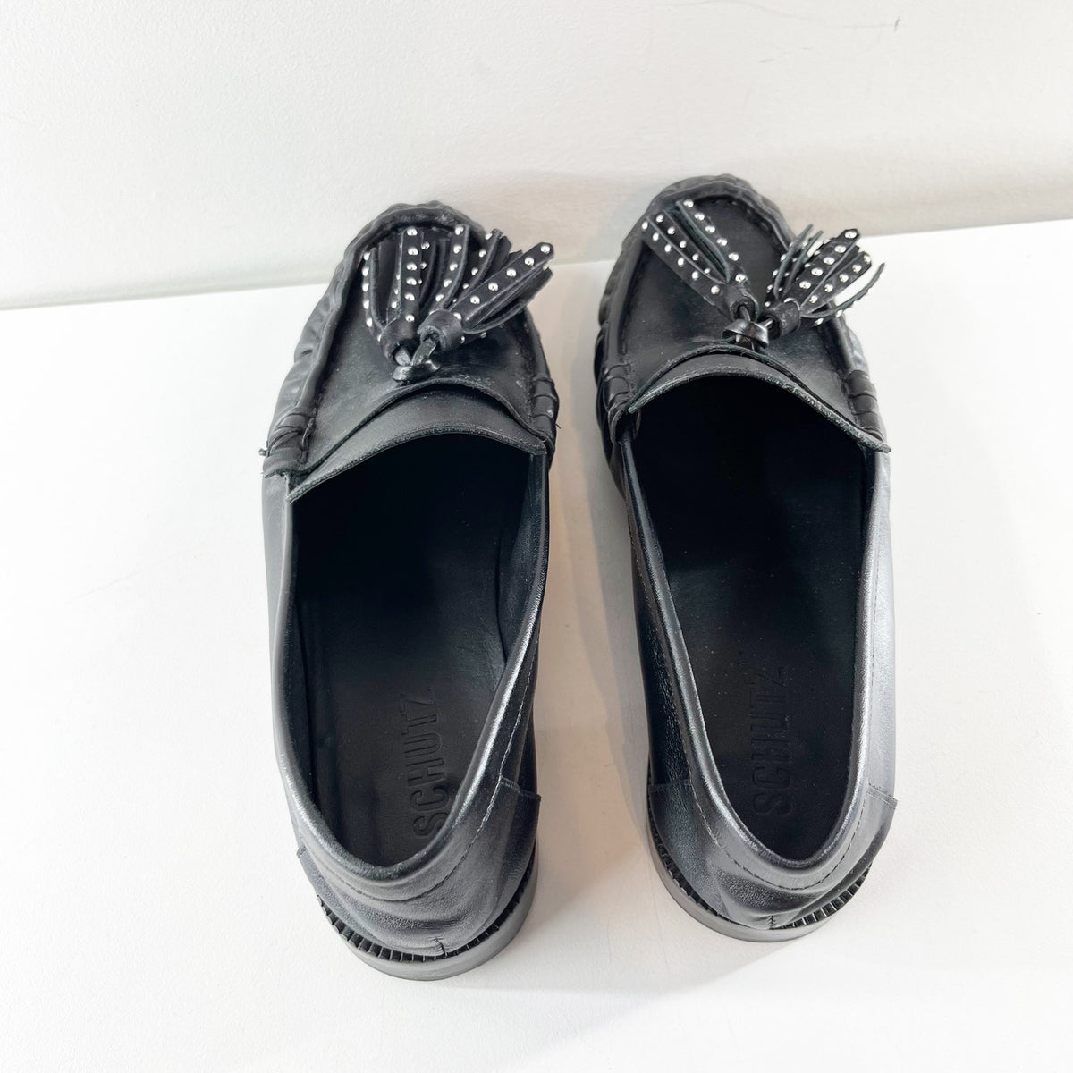 Schutz Tilly Tassel Leather Loafers Black 6.5