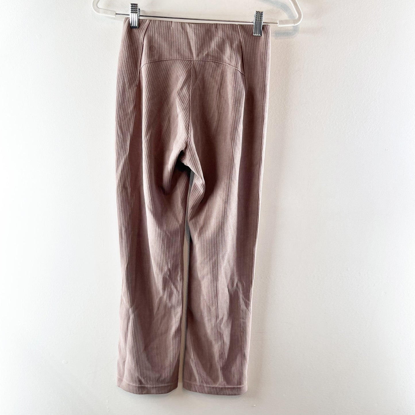 Lululemon Ribbed Softstreme Zip-Leg High-Rise Cropped Pants 25" Taupetastic 4