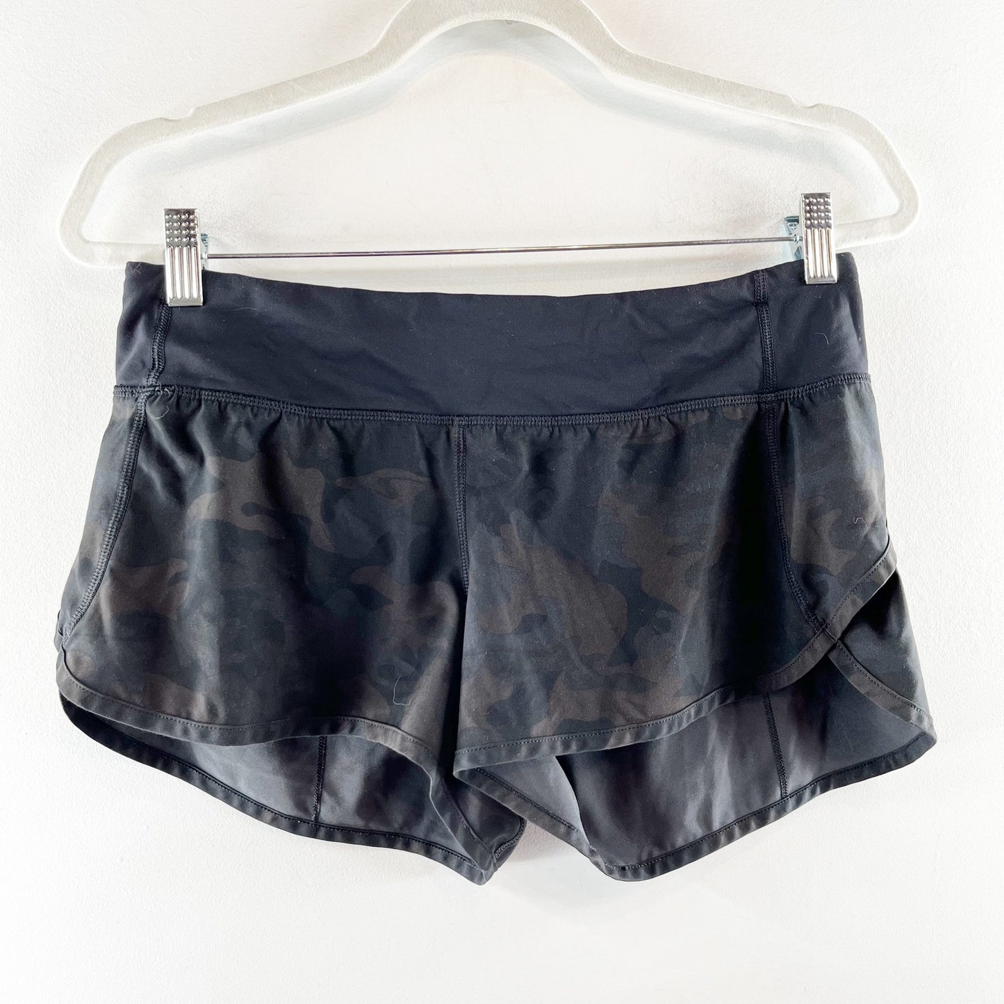 Lululemon Speed Up Short High-Rise 2.5" Heritage 365 Camo Deep Coal Multi Black