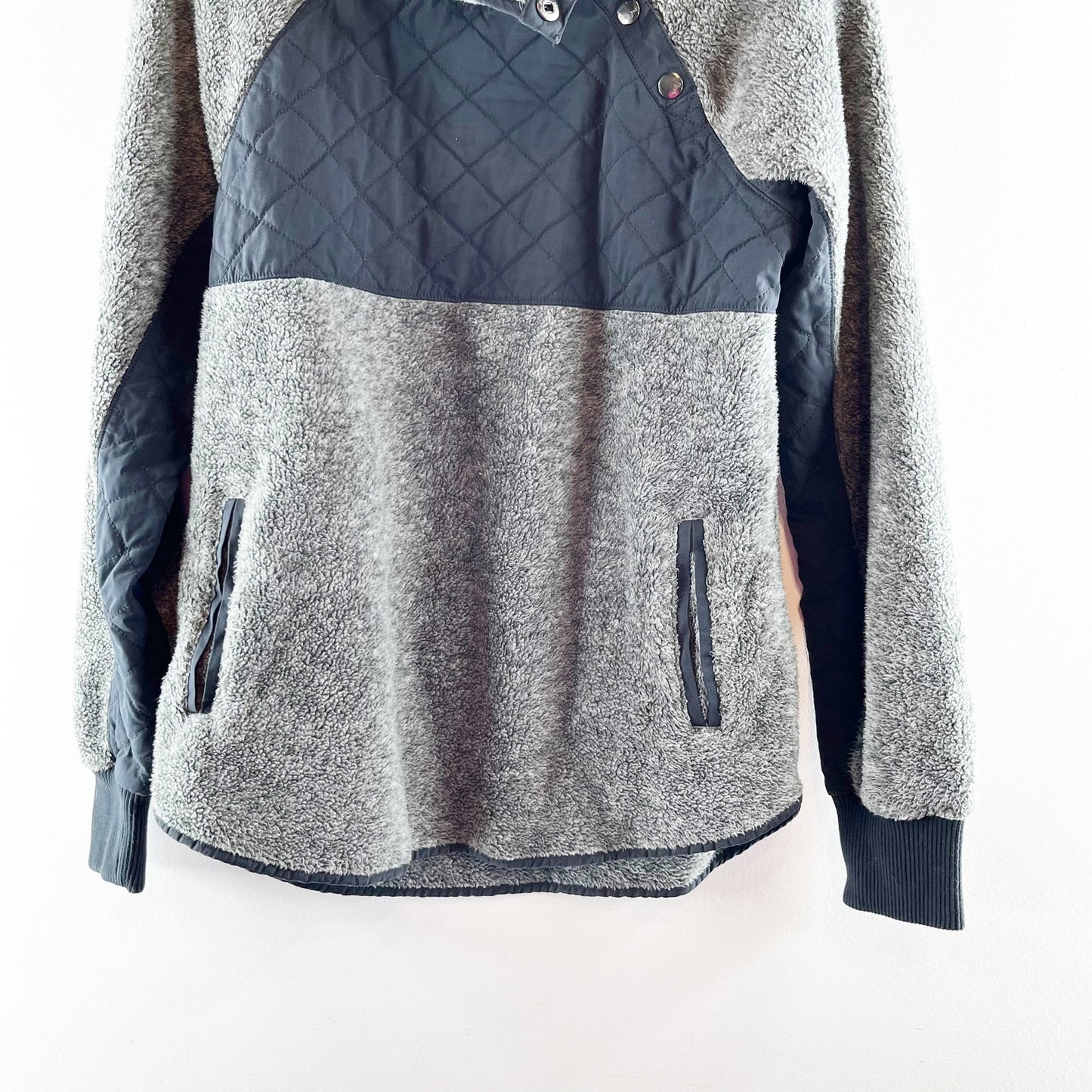 Abercrombie & Fitch Asymmetrical Snap Fleece Jacket Gray Blue Small
