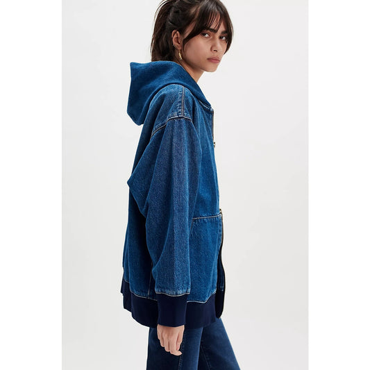 MOTHER The Big Tipper Denim Jacket in Yes Chef Wash Blue Medium