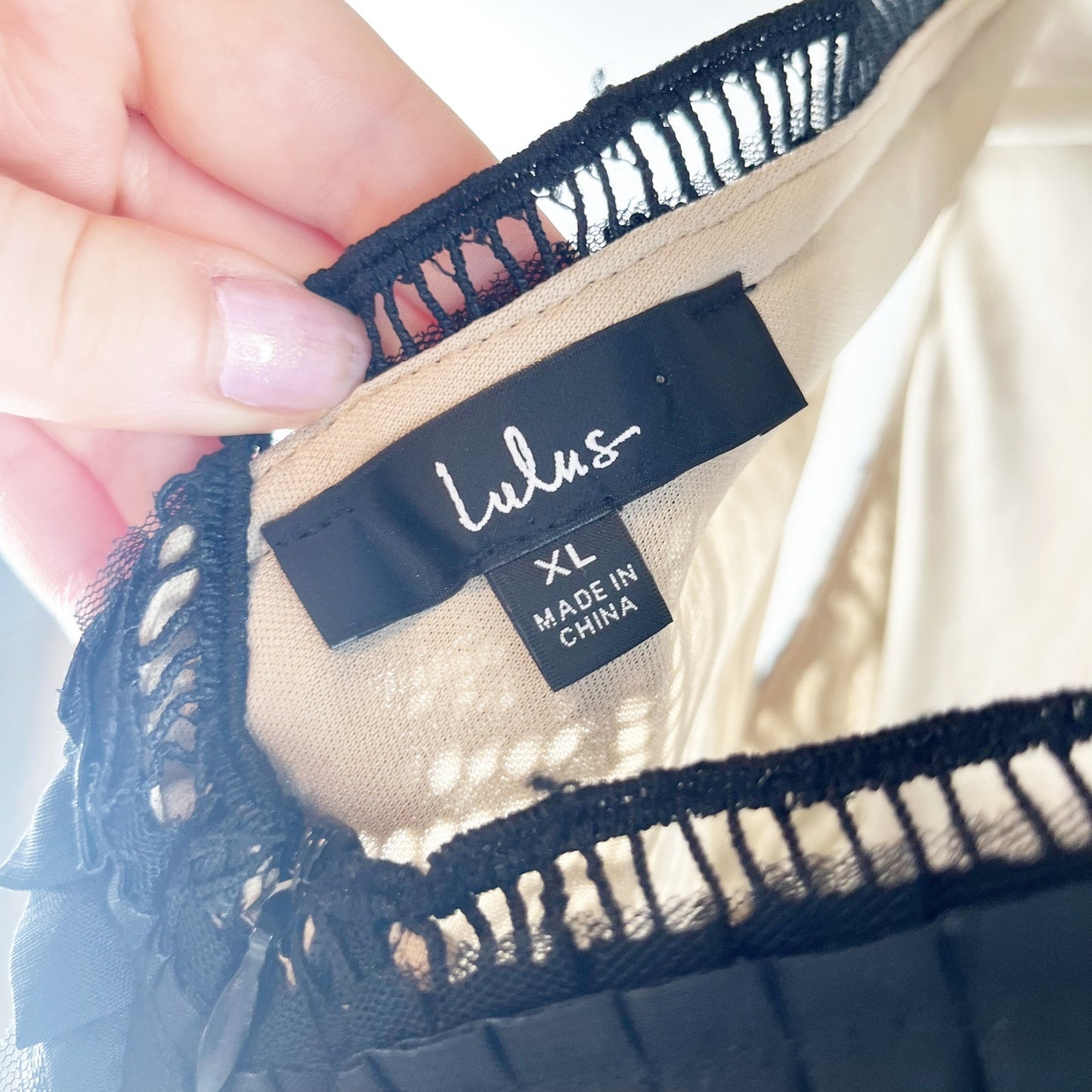 Lulus Garden Soirée Lace Sleeveless Tiered Midi Cocktail Dress Black XL