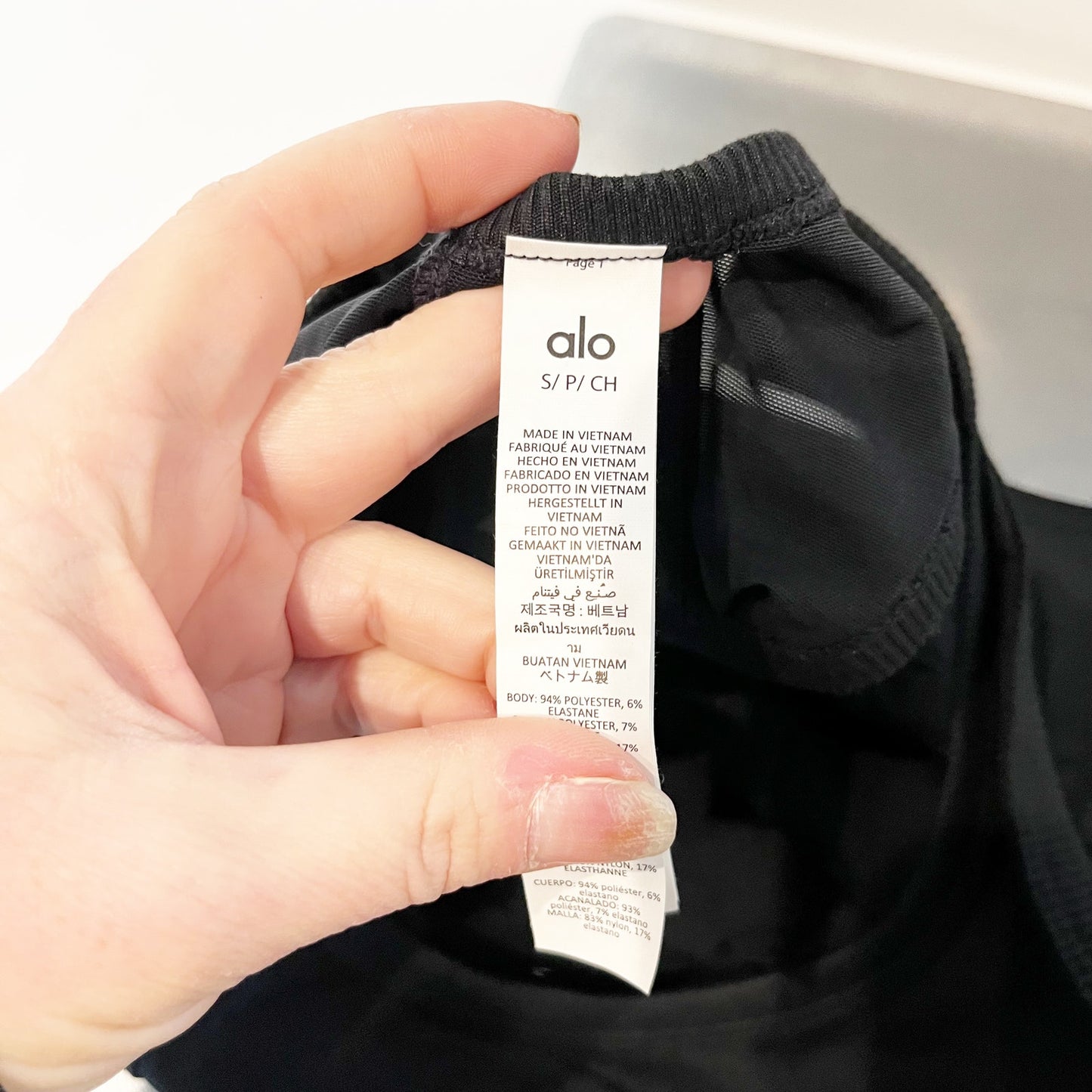 Alo Mesh Front Runner Longline Tank Top Black Small