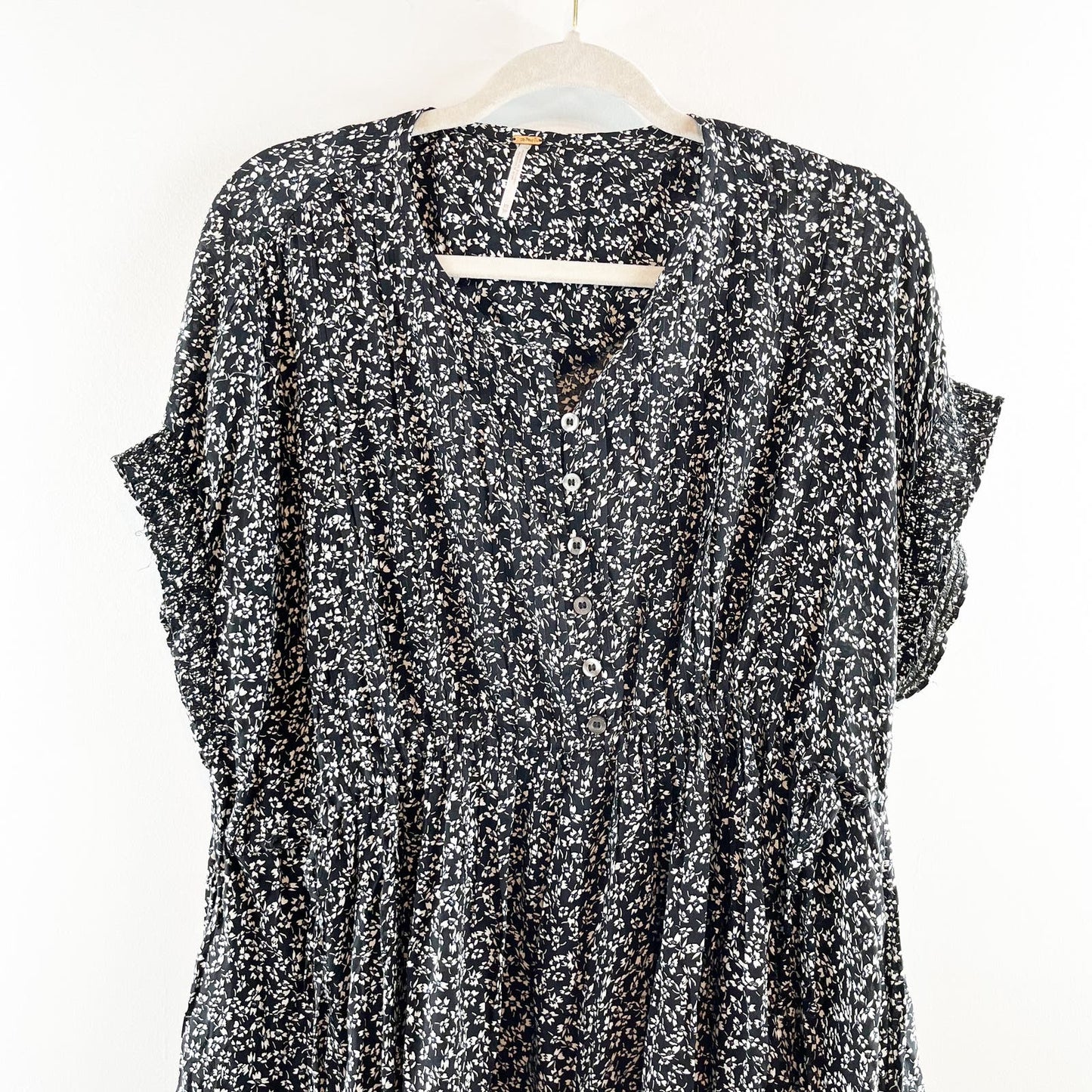 Free People One Fine Day Short Sleeve Cinched Waist Floral Mini Dress Black XS