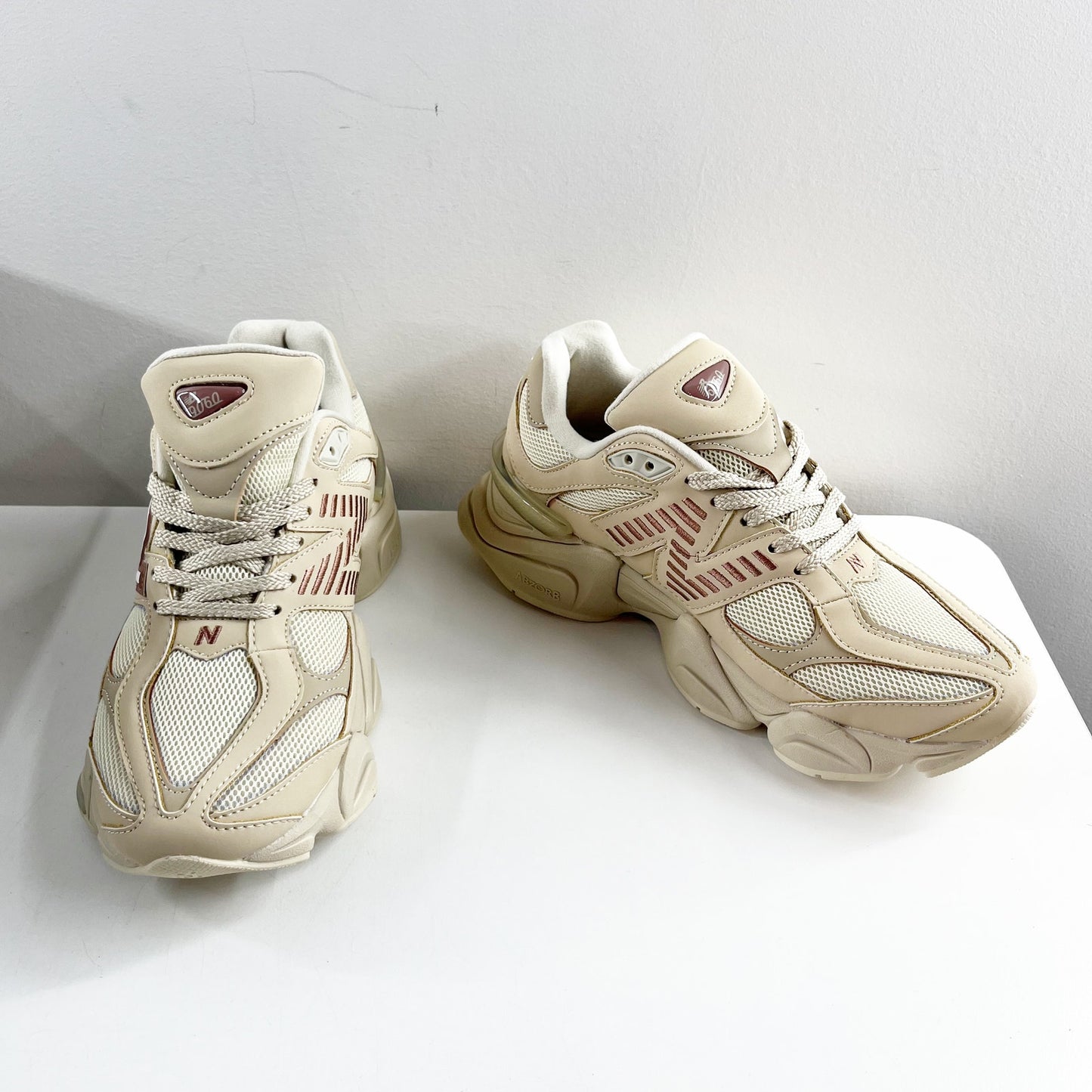 New Balance 9060 Chunky Trainer Sneakers Bone Sparrow 6.5 Women's