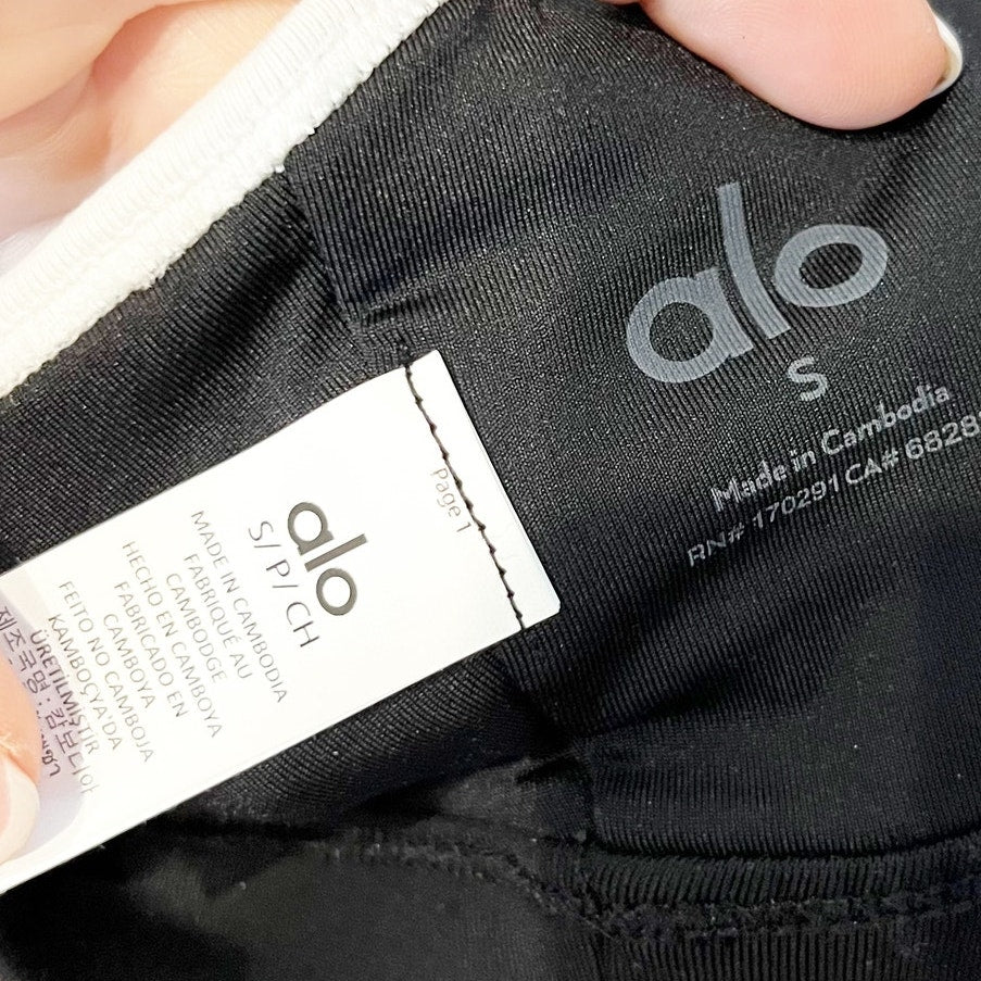 Alo Airbrush Race Pace Sports Bra with Keyhole Cutout Black White Small