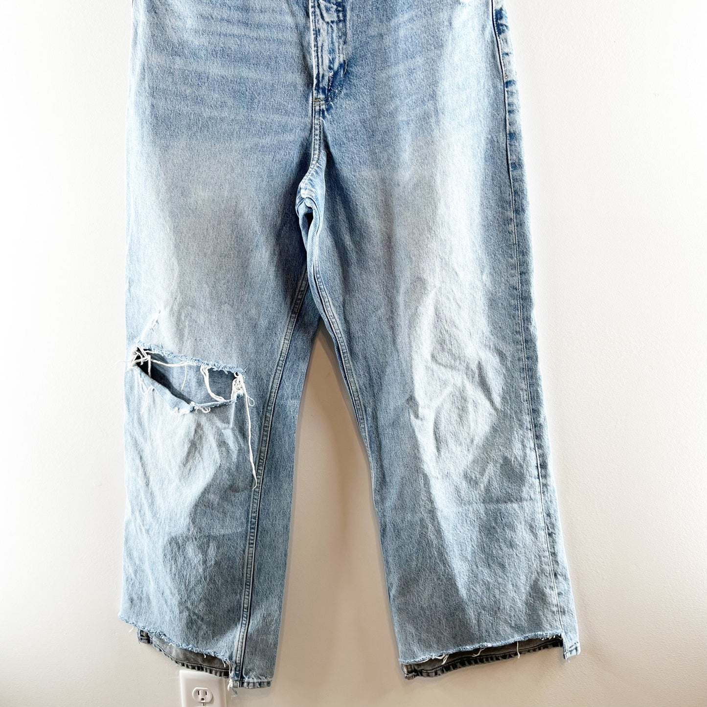 FRAME Le High N Tight High Rise Wide Leg Step Hem Jeans Blue 30 / 10