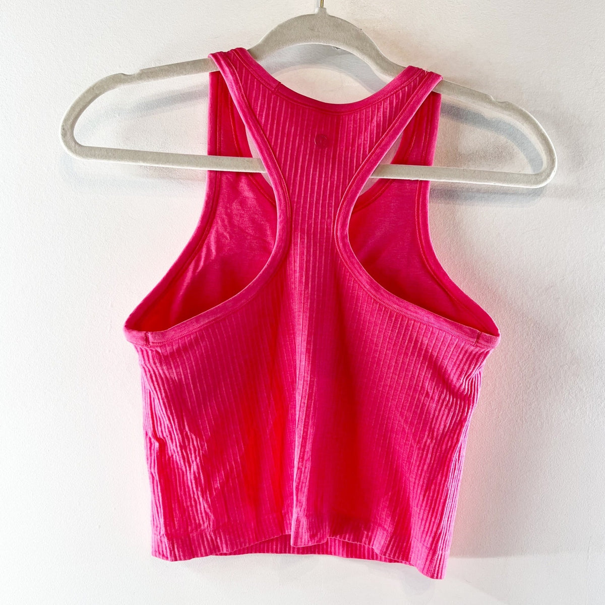 Lululemon Ebb to Street Cropped Racerback Tank Top Lip Gloss Pink 6