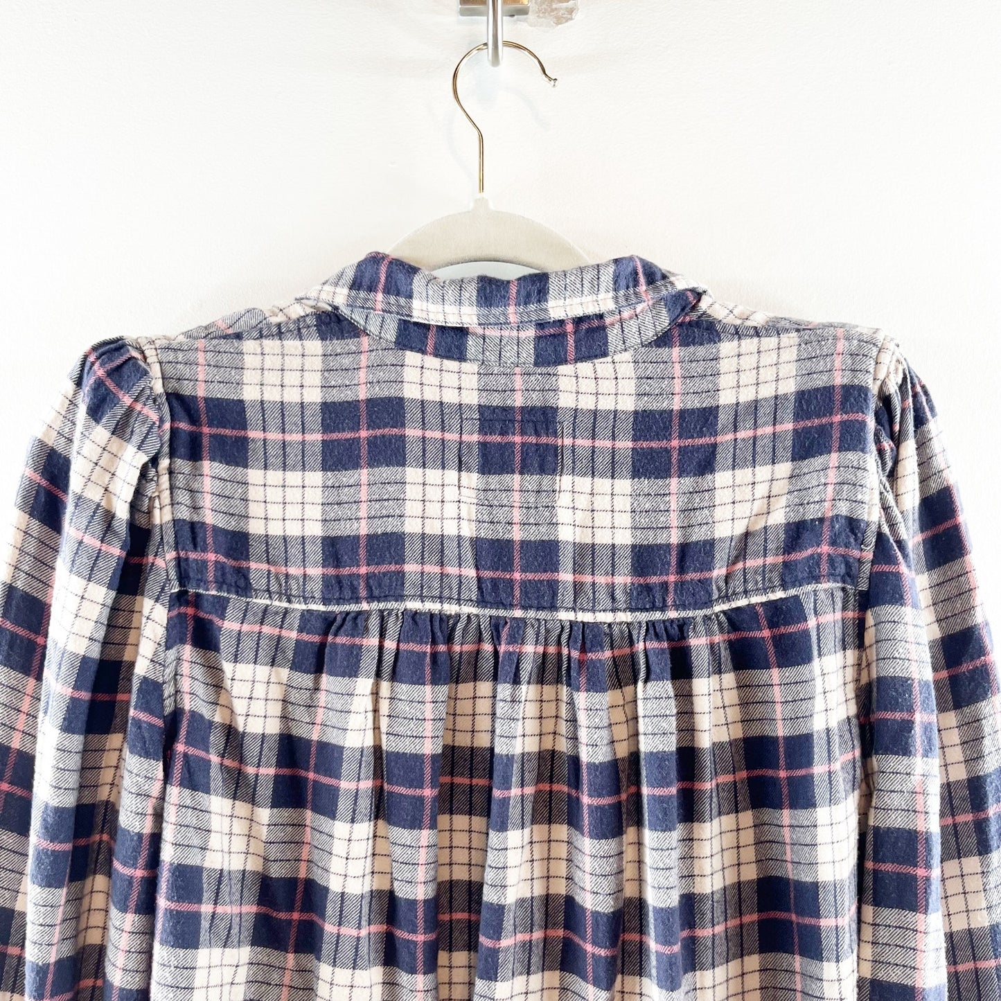 Rails Angelica Long Sleeve Plaid Flannel Button Up Shirt Almond Pink Navy Small