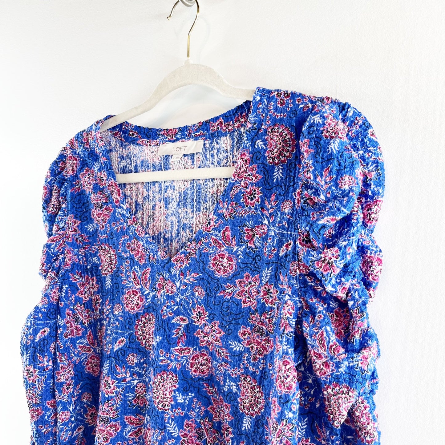 LOFT Garden Shirred Puff Long Sleeve Top Blouse in Cerulean Star Blue Medium