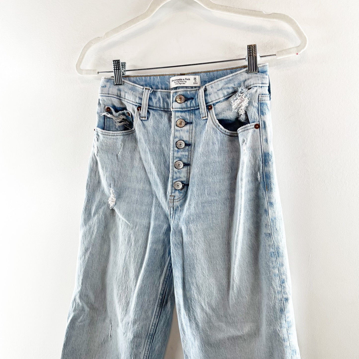 Abercrombie The Crop Wide Leg Ultra High Rise Raw Hem Light Wash Blue Jeans 2