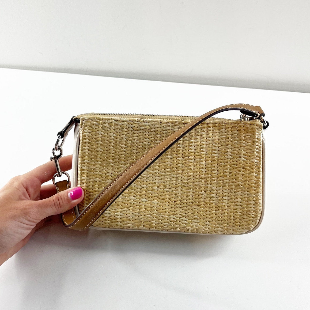 Coach Nolita 19 Woven Straw Rattan Floral Embroidered Shoulder Bag Purse Tan