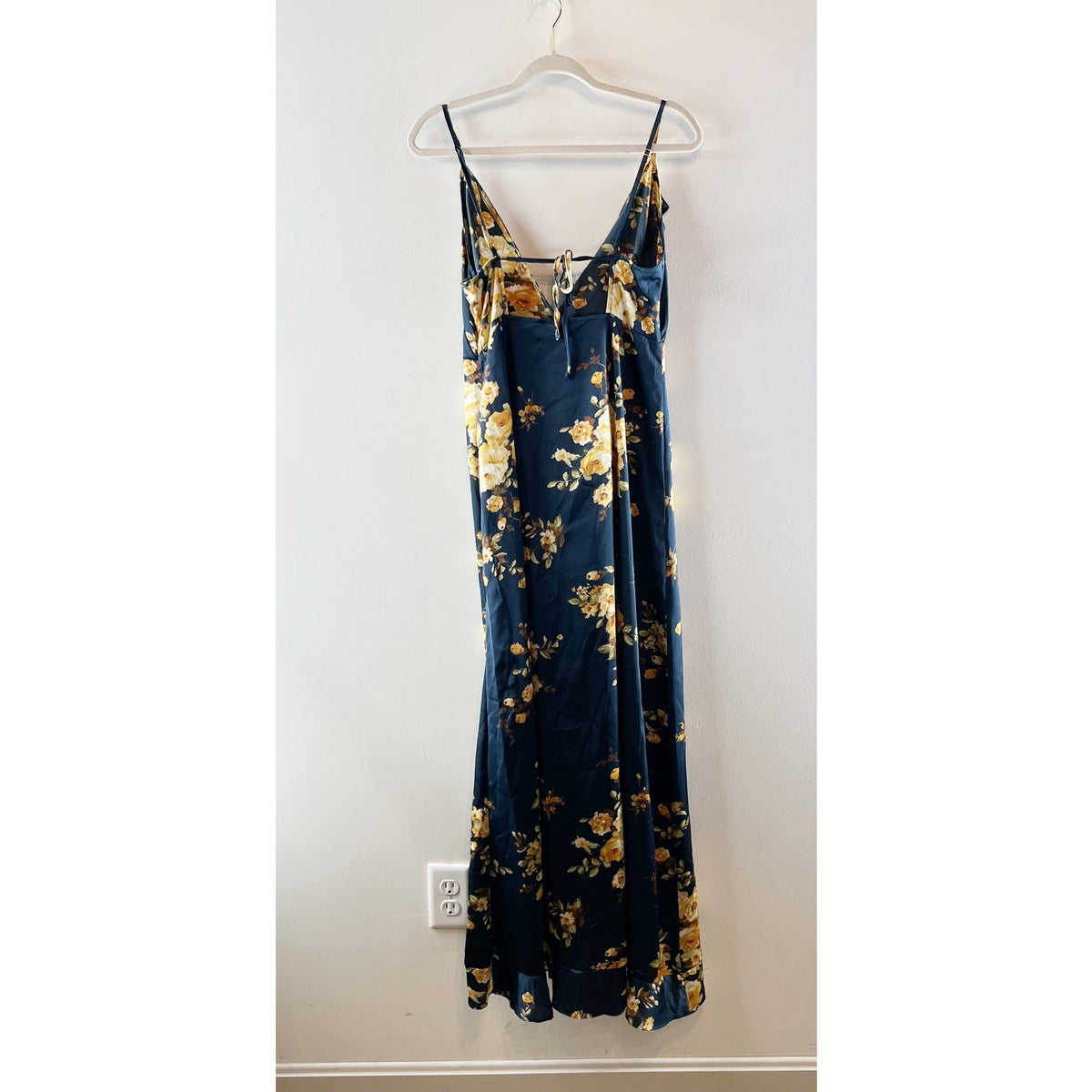 VICI Satin Floral Slit Maxi Slip Dress Green Large