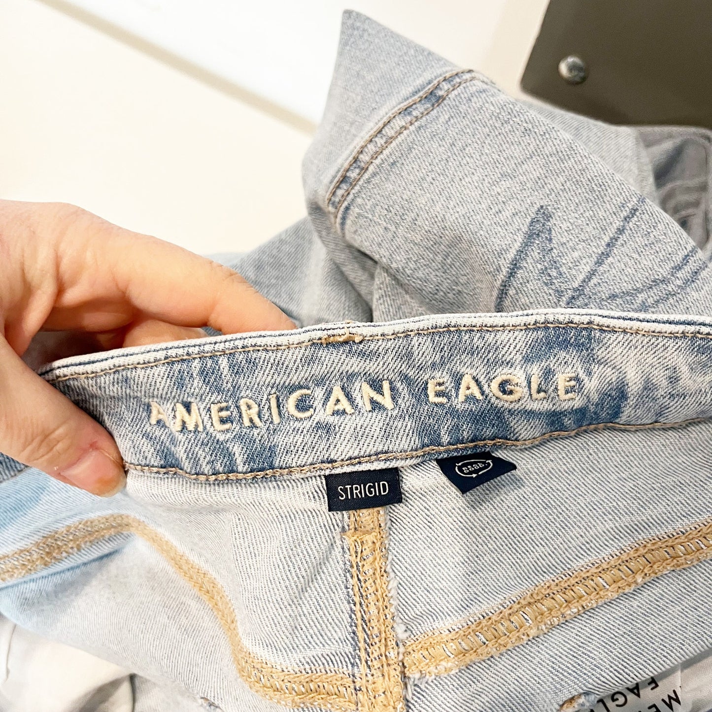 American Eagle Curvy Super High Rise Baggy Straight Jeans Blue 18 Short Petite