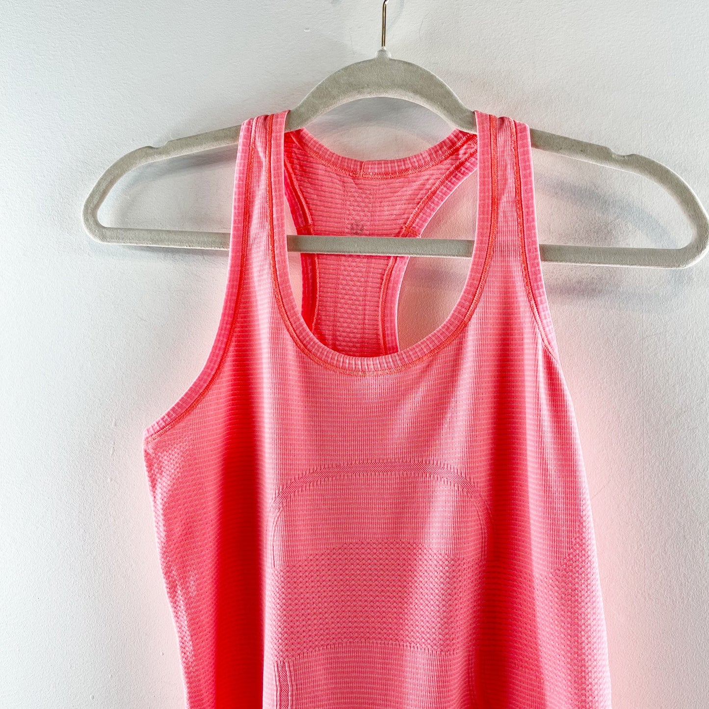 Lululemon Run: Swiftly Tech Racerback Tank Top Heathered Neon Pink 6