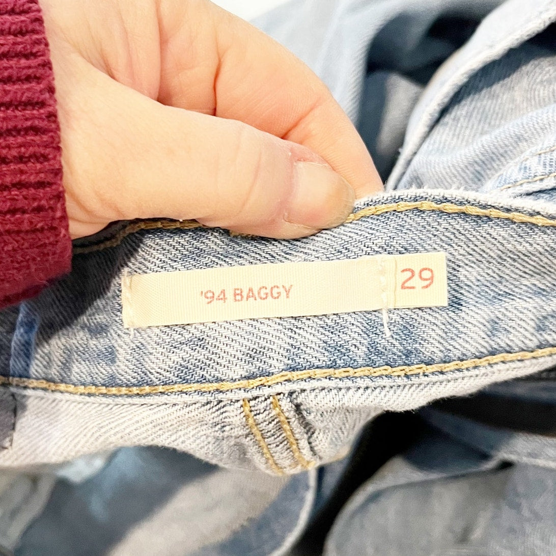 Levi's Mid Rise 94 Baggy Distressed Jeans Blue 29 / 8