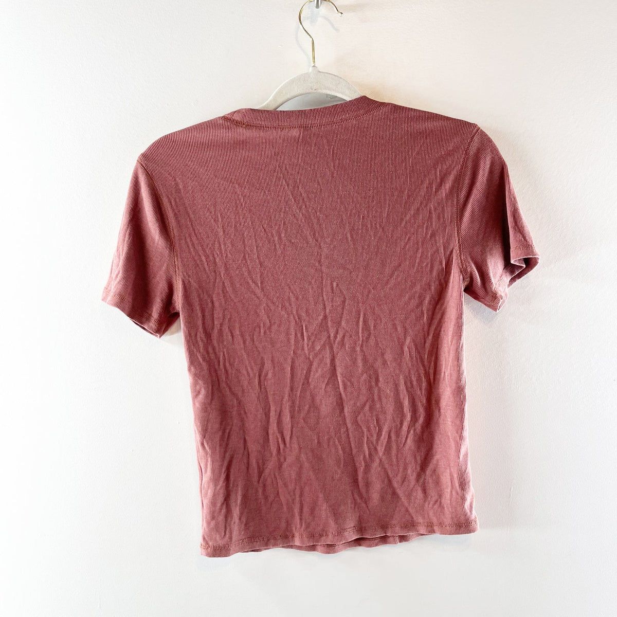 Vuori Pose Ribbed Crewneck Tee Shirt Top Rosewood Heather Pink Small