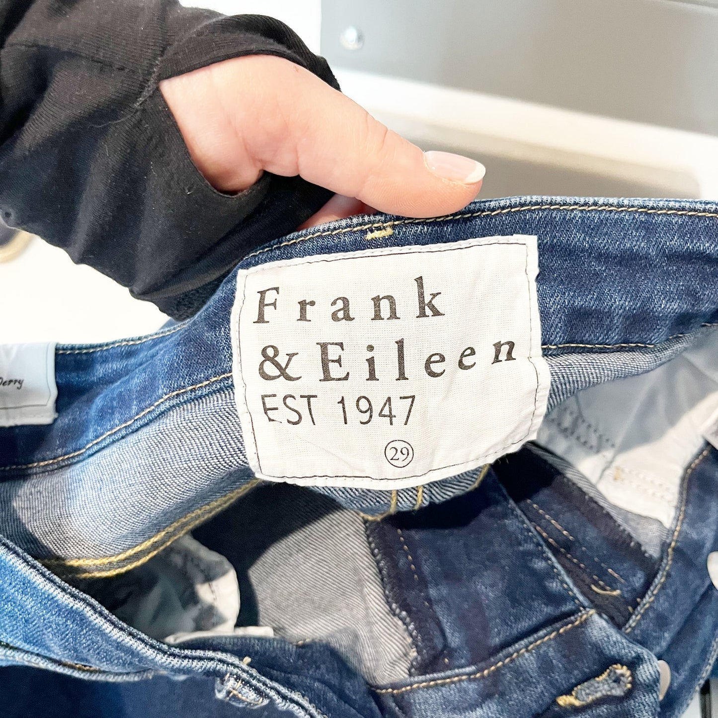 Frank & Eileen Derry High Waisted Denim Slim Straight Jeans Dark Blue Wash 29