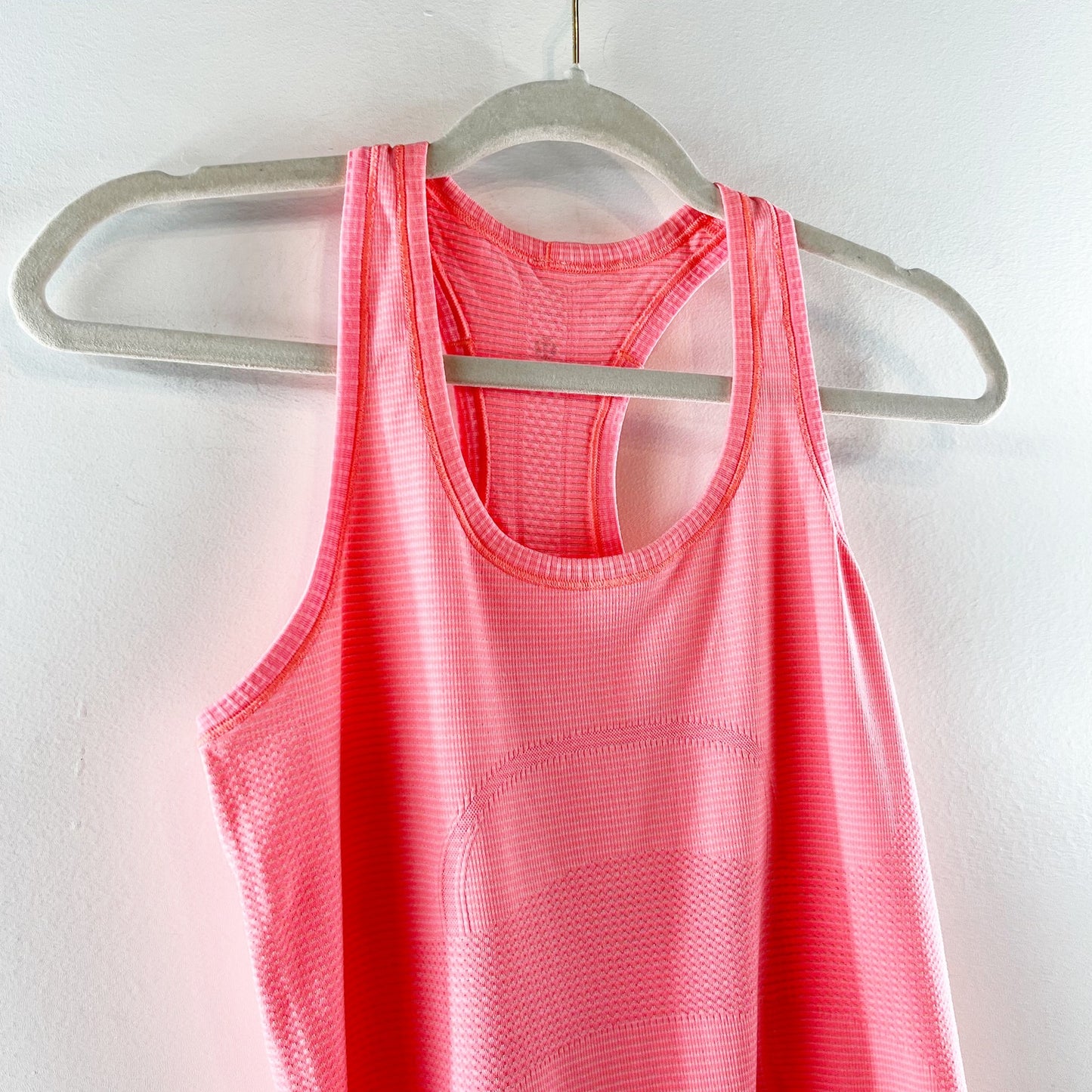 Lululemon Run: Swiftly Tech Racerback Tank Top Heathered Neon Pink 6