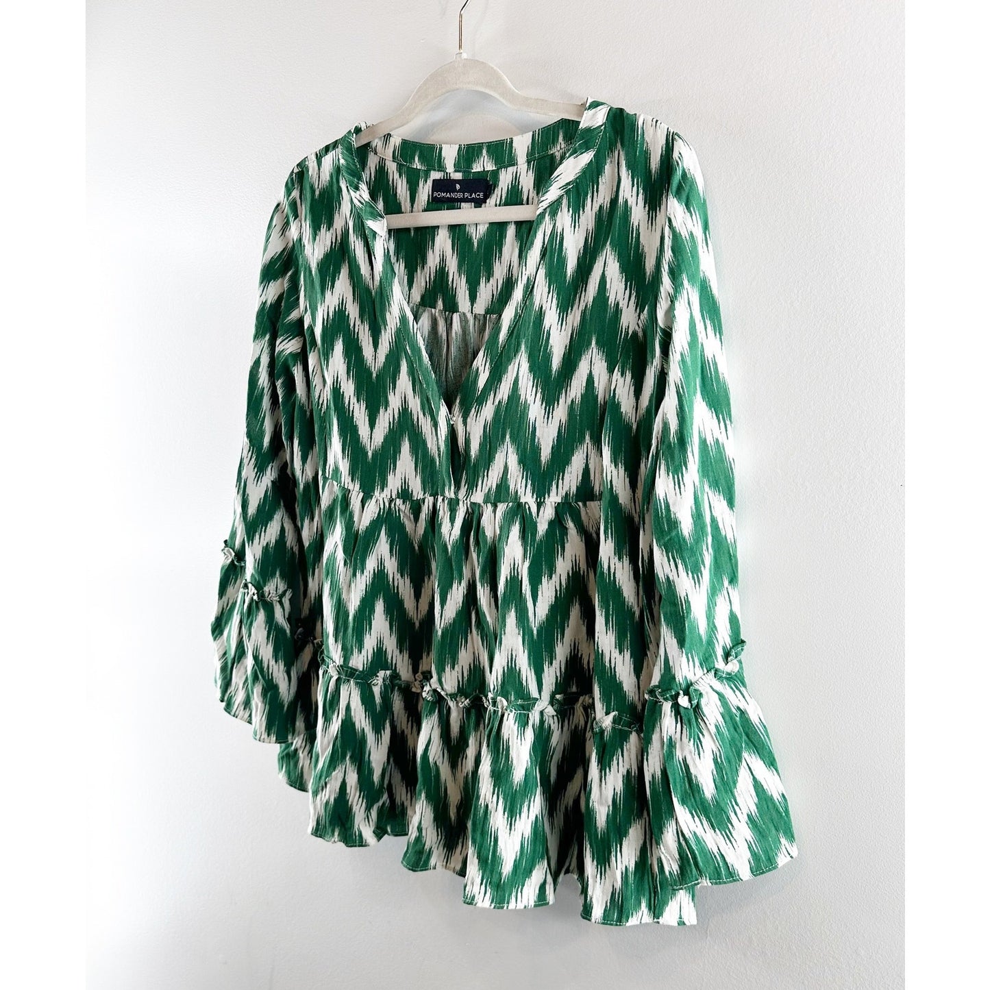 Pomander Place Tuckernuck Kenzo Ikat Blouse Top Shirt Green Large