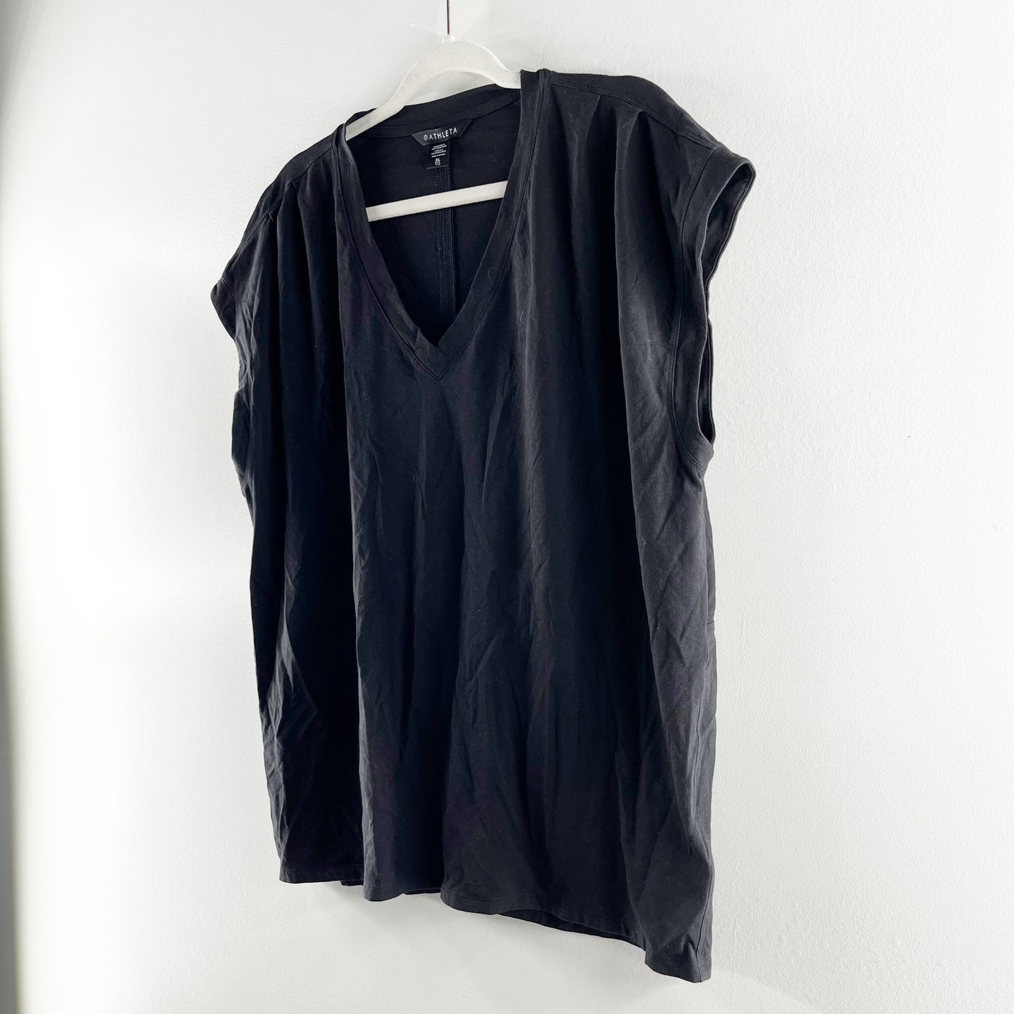 Athleta Outbound Twist Short Sleeve Tee Shirt Black XL
