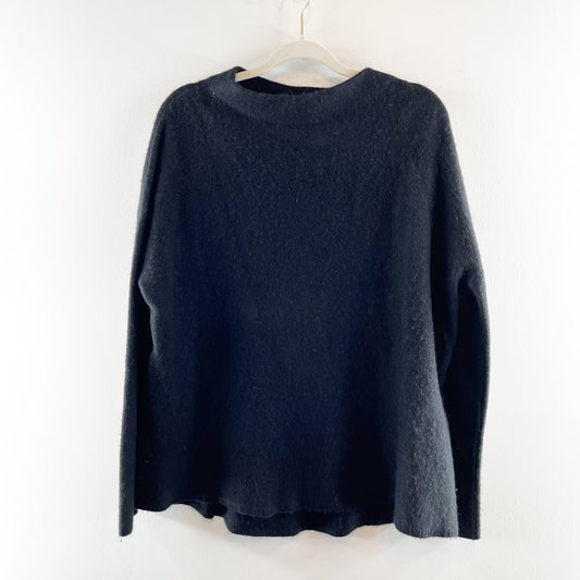 Bloomingdales Crewneck Long Sleeve Cashmere Pullover Sweater Black Medium