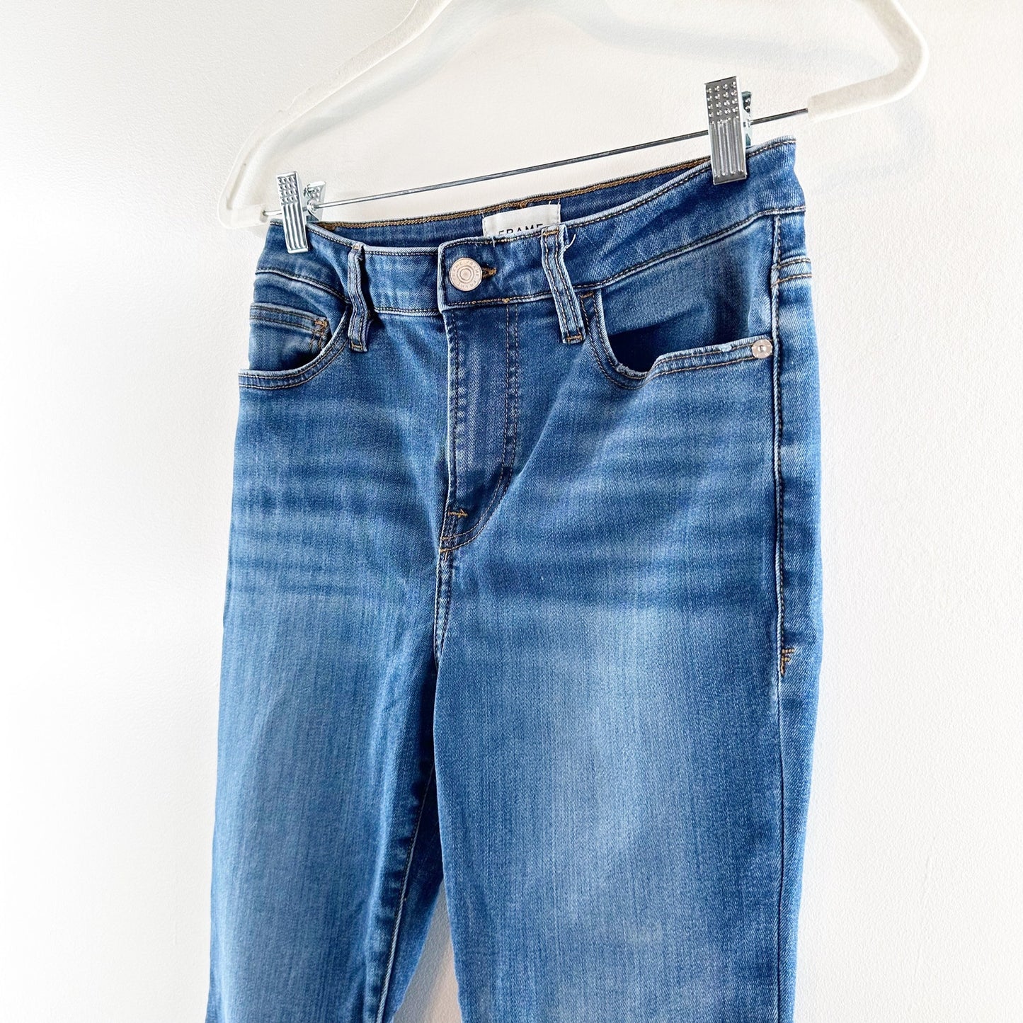 FRAME High Rise Le Crop Mini Boot Cut Raw Hem Jeans Blue 27 / 4