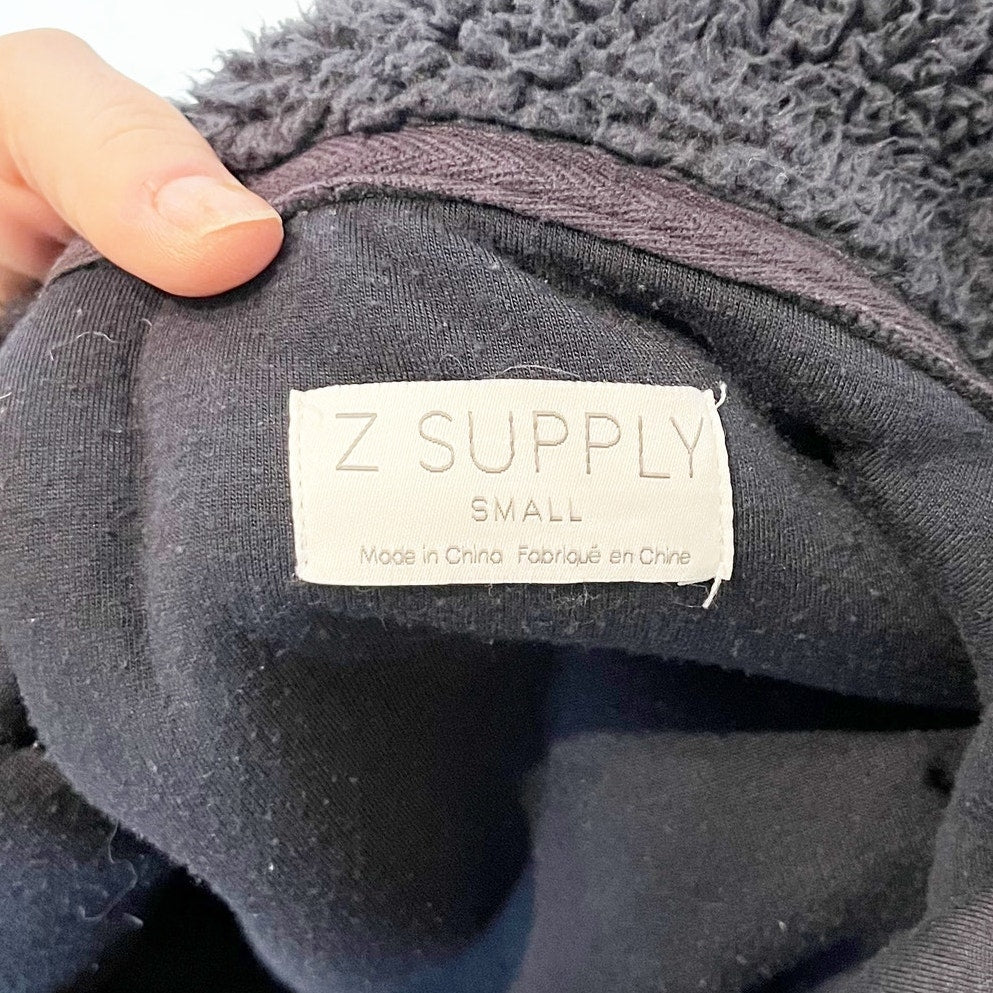 Z Supply Dakota Dropped Shoulder Full Zip Winter Sherpa Jacket Navy Small