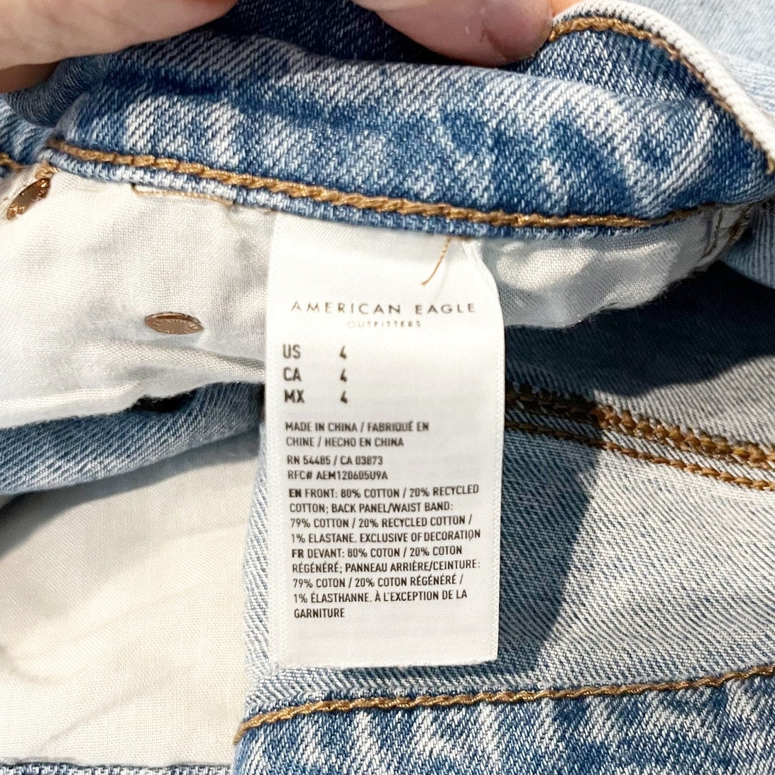American Eagle High Rise Relaxed Cutoff Jean Shorts Light Wash Blue 4