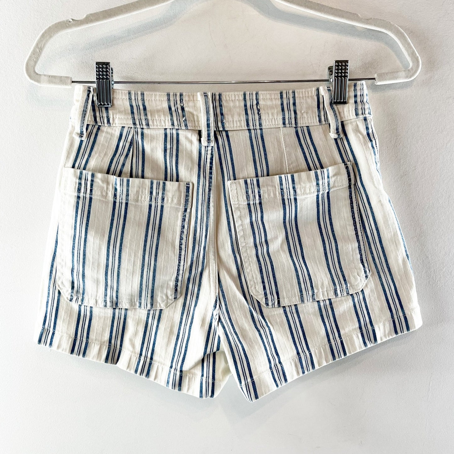 Universal Thread High Rise Striped Patch Pocket Sailor Shorts White Blue 2