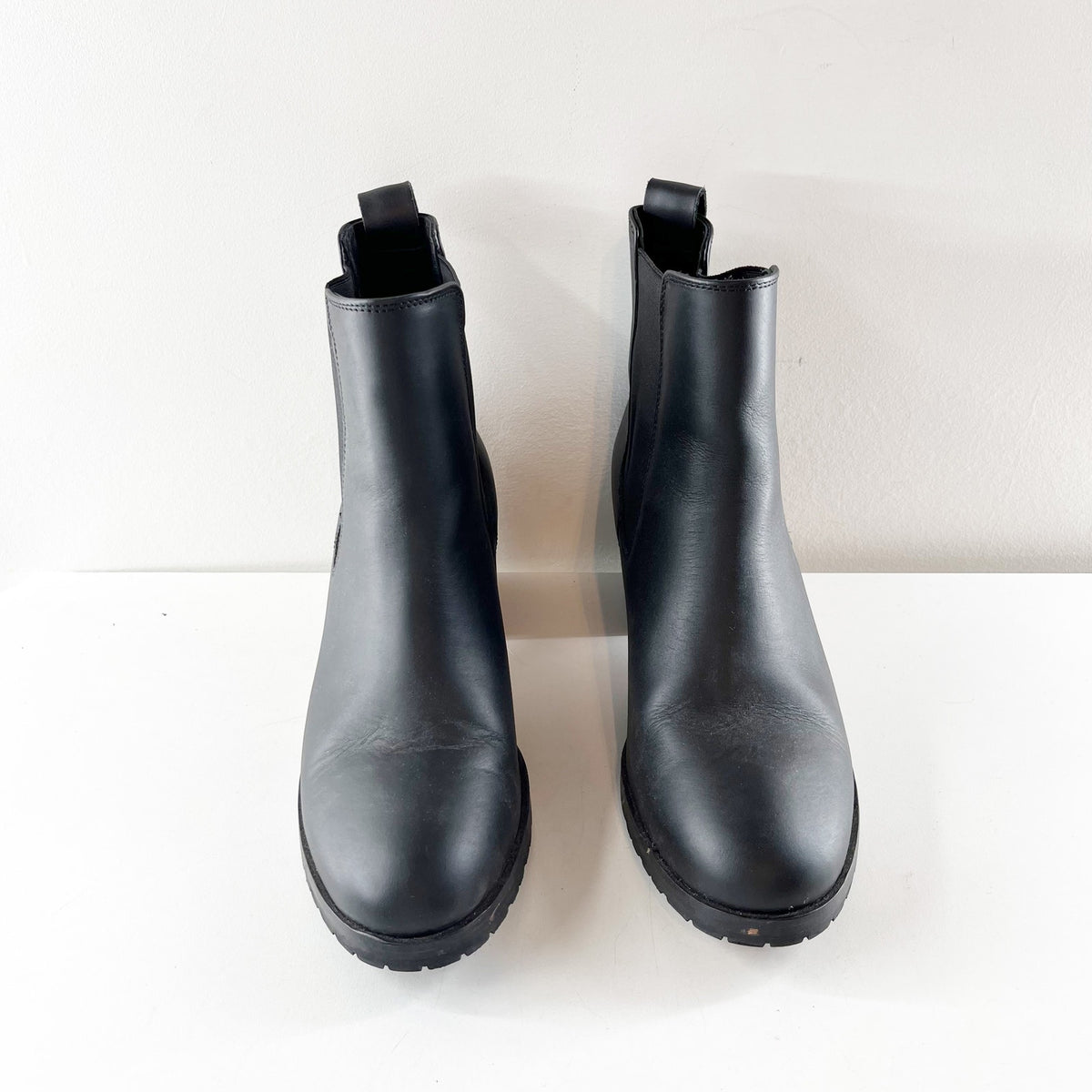 Nisolo Ana Go-To Leather Block Heeled Ankle Chelsea Boots Black 8.5