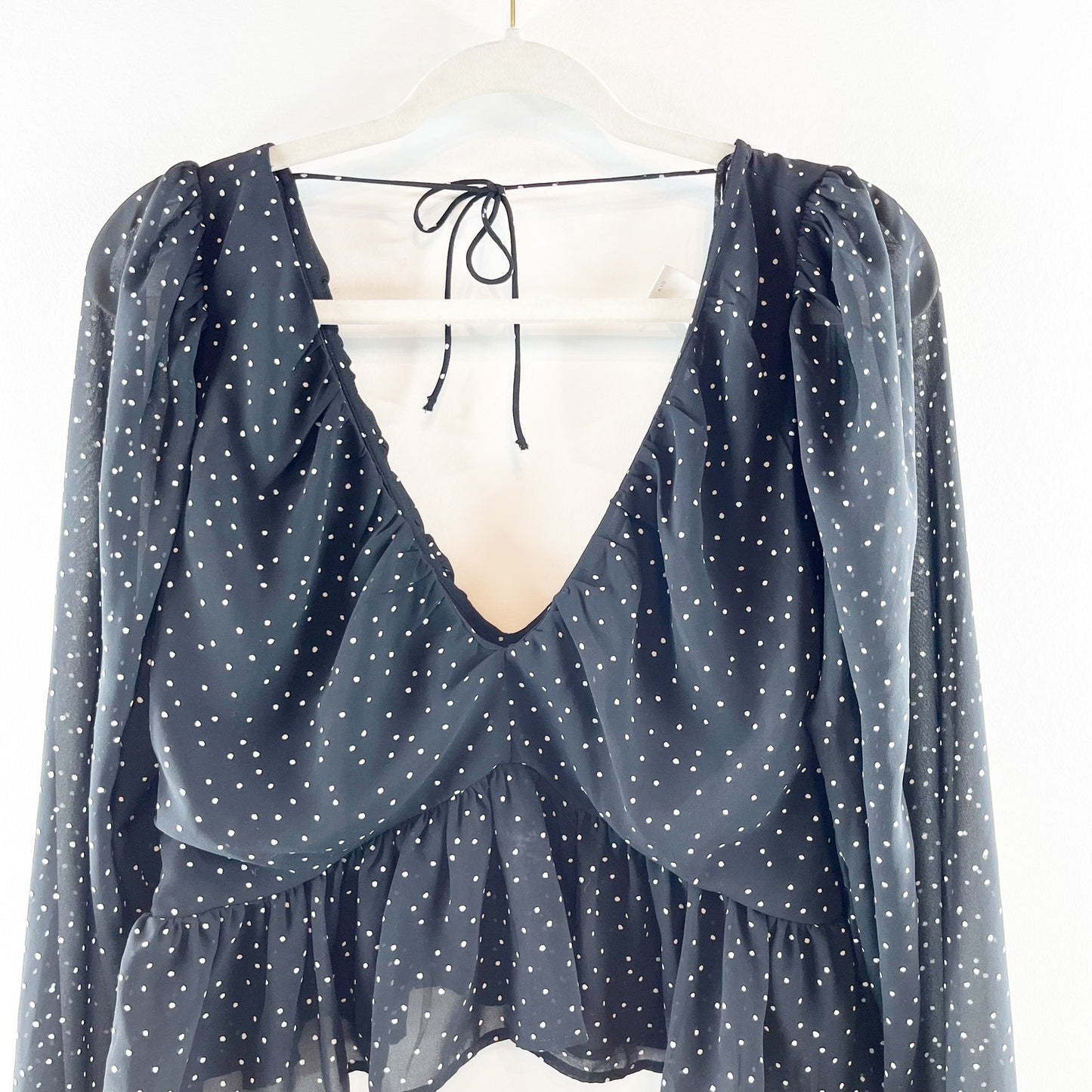 H&M Long Sleeve Polka Dot V Neck Peplum Crop Blouse Shirt Top Black Large