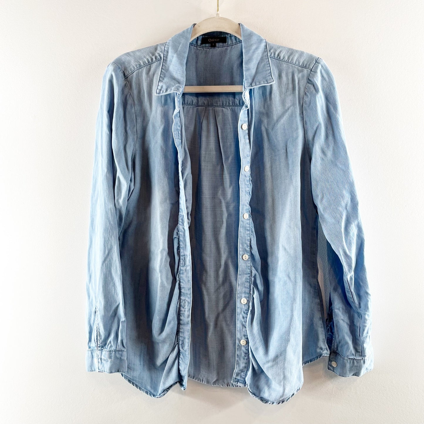 Quince Chambray Tencel Shirred Ruched Long Sleeve Button Down Shirt Blue Small