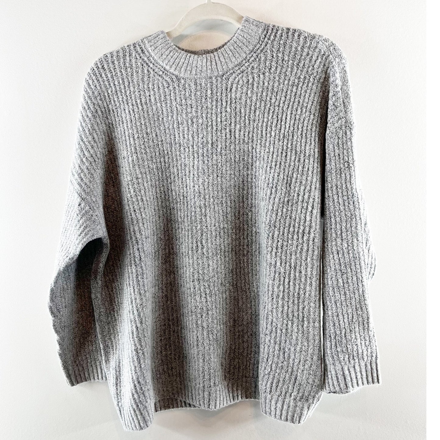 American Eagle Crewneck Ribbed Soft Long Sleeve Sweater Gray Small