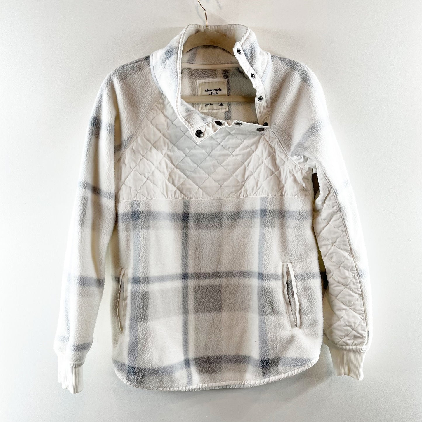 Abercrombie & Fitch Asymmetrical Snap Plaid Fleece Pullover Jacket White Gray S