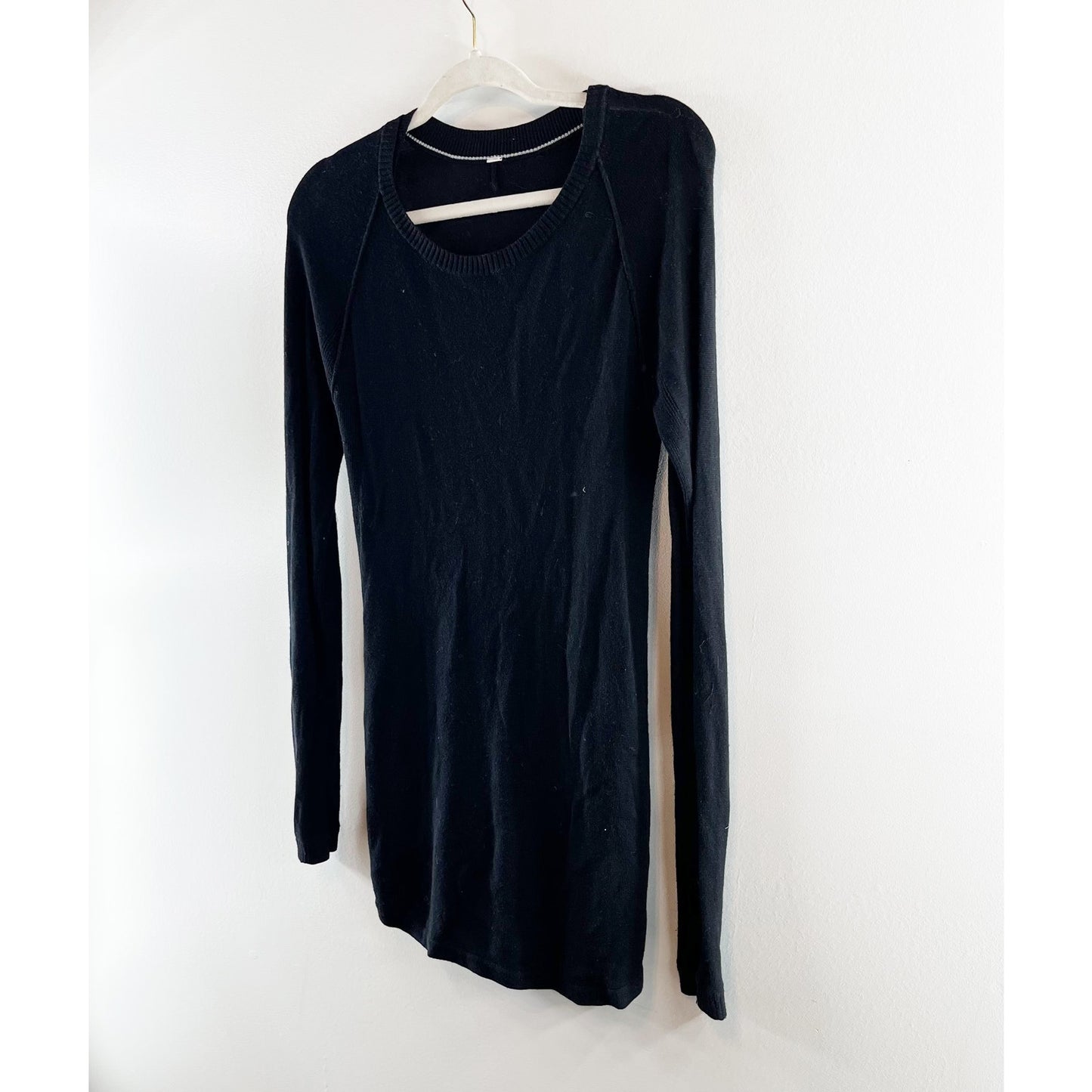 Lululemon Be Bold Backbend Cashmere Blend Long Sleeve Thumbhole Sweater Black S