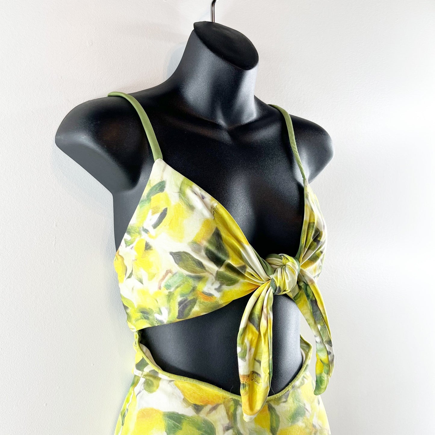 Lemon Print Cutout Strappy Back One Piece Swimsuit Yellow M / L