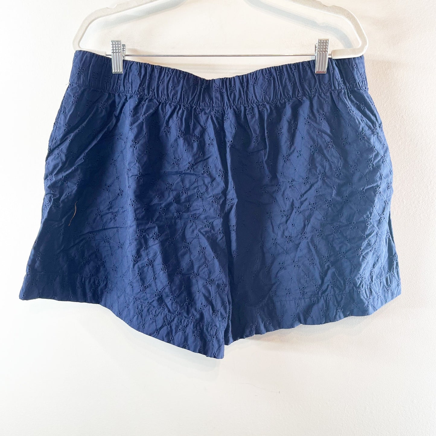 Gap Allover Eyelet Pull On Elastic Waist Lounge Shorts Navy Blue XL