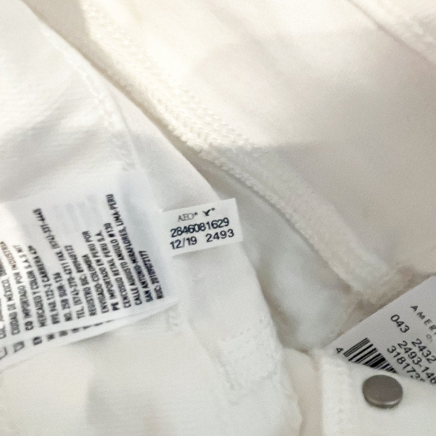 American Eagle Super Hi Rise Crop Flare Chewed Hem Jeans White 29 Short