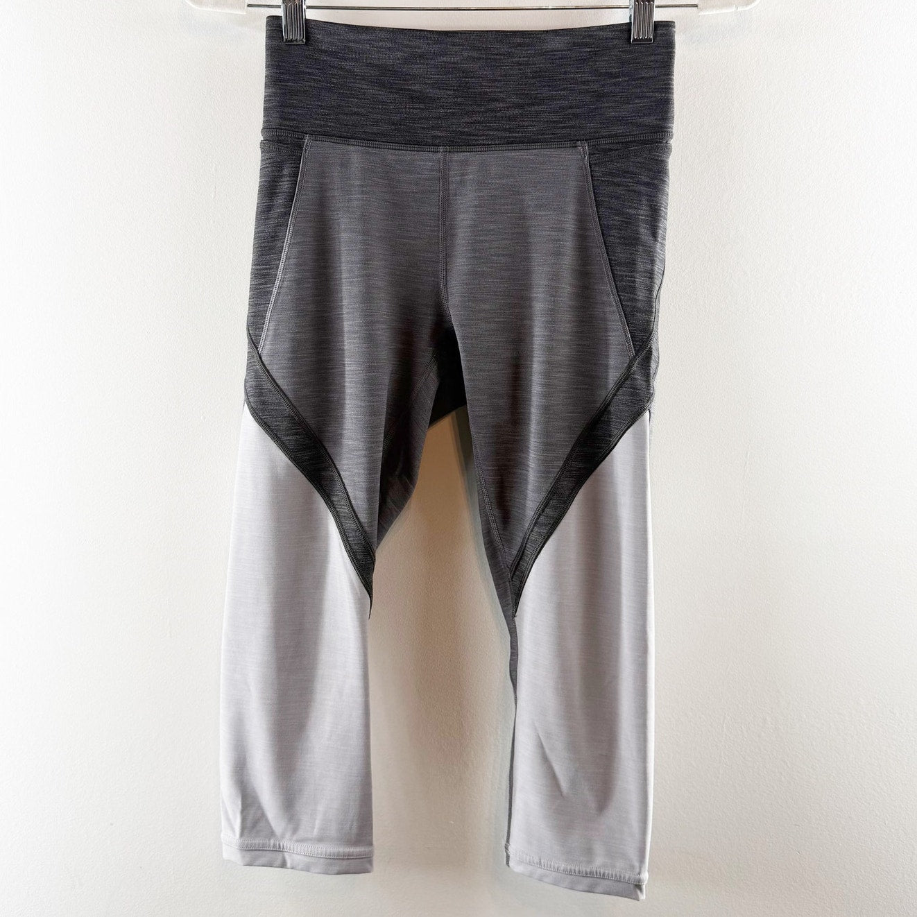 Lululemon Early Extension High-Rise Crop Heathered Black Titanium Silverscreen 6