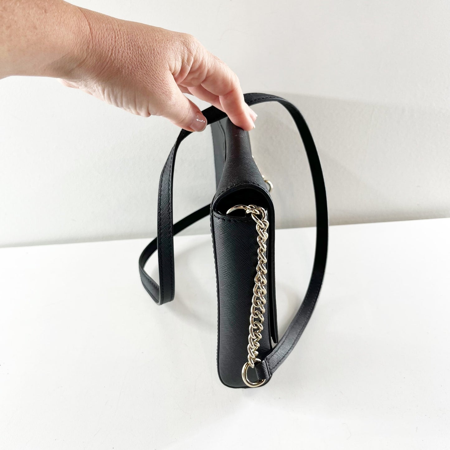 Kate Spade New York Maiden Way Saffiano Remi Crossbody Bag Black