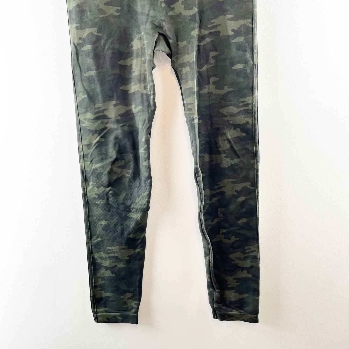 Spanx High Rise Compression Seamless Full Length Camo Leggings Green XL