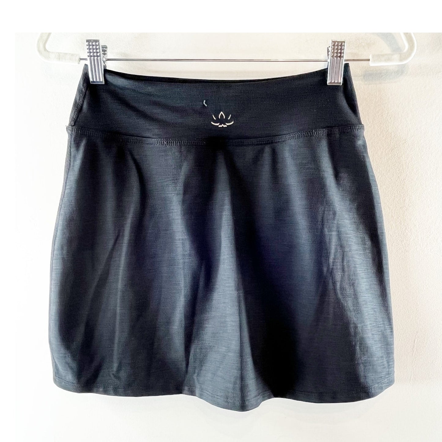Beyond Yoga Move It Spacedye Mini Tennis Active Skirt Skort Heather Gray Small